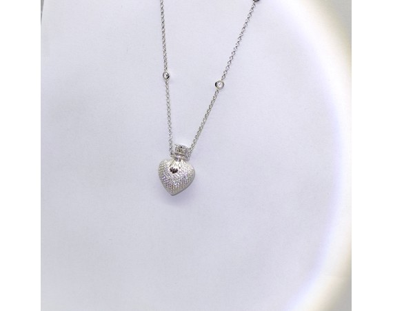 SILVER HEART NECKLACE