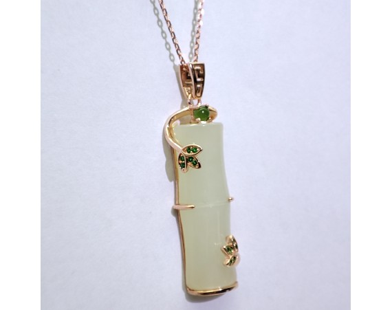 HETIAN JADE ROSE GOLD NECKLACE